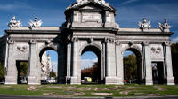 Madrid Sightseeing Bus Tour With Optional Bernabeu Stadium Visit or Cable Car Ride