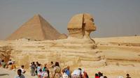 Cairo Airport Layover Tour to Giza Pyramids with Private Guide including Lunch