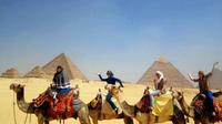 Private Half-Day Trip to Giza Pyramids with Camel-Riding