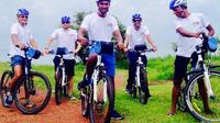 Aguada Hill Cycling Tour from Nerul