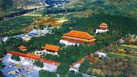 Private Tour to Mutianyu Great Wall and Ming Tombs from Beijing 