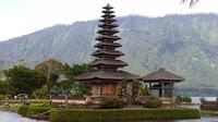 Private Bedugul Village and Tanah Lot Chartered Car