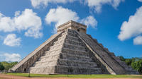 Visita privada a Chichén Itzá con cenote y almuerzo gourmet Visita privada a Chichén Itzá con cenote y almuerzo gourmet