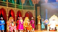 An Evening with Agra's Mohabbat The Taj Show including Dinner