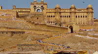 Private Overnight Jaipur and Agra Experience from New Delhi by Rail