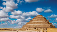 Day Tour to Giza Pyramids, Memphis and Saqqara with Lunch from Cairo