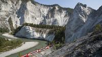 3-Day Glacier Express Tour with First-Class Tickets from Zurich