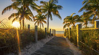 Heldagstur till Key West med spårvagn, tåg eller vattenaktiviteter Heldagstur till Key West med spårvagn, tåg eller vattenaktiviteter