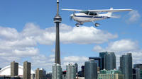 Air Taxi Tour from Toronto to Niagara including Ground Transport to Niagara Hotels