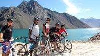 Private Mountain Bike Tour to El Yeso Reservoir and Maipo Valley