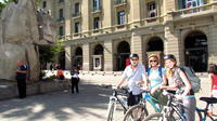 Small Group Santiago Center Cultural Bike Tour