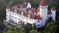 Private Round-Trip Transfer to Konopiste Castle from Prague