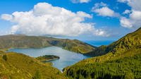 Excursão pela litoral: Sete Cidades, Furnas ou Lagoa do Fogo de Ponta Delgada Excursão pela litoral: Sete Cidades, Furnas ou Lagoa do Fogo de Ponta Delgada