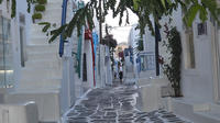 Walking Tour in Mykonos Town