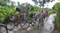 Thuy Bieu Day Trip by Bicycle from Hue City 