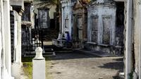 Cemetery and French Quarter Walking Tour