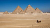 Giza Pyramids, Sphinx and Egyptian Museum Guided Day Tour from Cairo