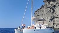 Sailing Cruise in Santorini to Red Beach and Akrotini