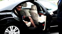Traslado privado desde el aeropuerto incluyendo un pequeño recorrido por Roma Traslado privado desde el aeropuerto incluyendo un pequeño recorrido por Roma