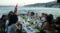 Half Day Istanbul Bosphorus and Black Sea Tour with Lunch