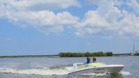 1-Hour Mouse Boat Rental in Daytona Beach