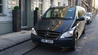 Private Round-Trip in Minivan: Prague Airport to Prague Hotel to Prague Airport