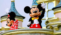 Daily Group Tour: Disneyland Admission With Round Trips Transfers in Kowloon Area of Hong Kong