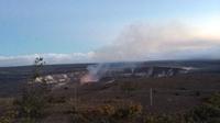 Full-Day Waterfall and Twilight Red Lava Glow Viewing Tour from Kona