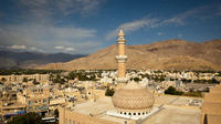 Small Group Day Trip to Nizwa Fort and Jabreen Castle from Muscat