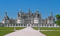 2-Day Chateaux Country Tour from Paris