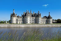 2-Day Chateaux Country Tour from Paris 2-Day Chateaux Country Tour from Paris