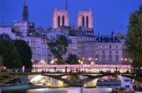Dîner croisière sur la Seine avec ramassage à l'hôtel