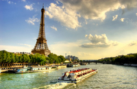 Paris : croisière sur la Seine, illuminations, et dîner sur les Champs-Élysées