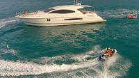Luxe Journée complète Yacht Charter, y compris Jet-Ski