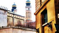 Private Jewish Heritage Tour by Car in Budapest