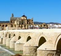 4-Day Spain Tour: Cordoba, Seville and Granada from Madrid