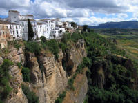 Excursion d'Une journée à Ronda et la gorge El Tajo with dégustation de vin, au départ de Malaga