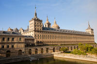 Madrid Super Saver: El Escorial Monastery and Aranjuez Royal Palace Day Trip from Madrid