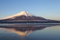 Mt Fuji, Lake Ashi and First-Class Bullet Train Day Trip from Tokyo