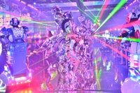 Soirée spectacle de cabaret AVEC Robots Tokyo
