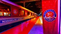 4-Night Luxury Train Tour: Gems of India Golden Triangle Tour Aboard The Maharajas' Express