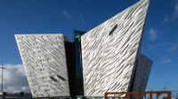 Belfast-Kombiticket: Titanic Belfast und 48-Std-Hop-on-Hop-off-Bustour Belfast-Kombiticket: Titanic Belfast und 48-Std-Hop-on-Hop-off-Bustour