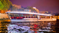 2-hour Seine Dinner Cruise with Musical Accompaniment