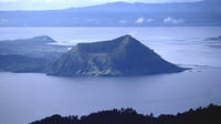 Private Tour: Taal Trekking with Lunch from Manila