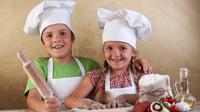 Cooking with Kids in the Heart of Florence: Learn How to Prepare Pizza and Gelato