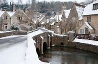 Christmas Day Tour: Stonehenge, Bath and the Cotswolds