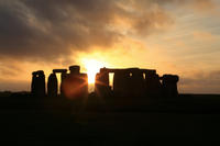 Excursion au solstice d'été de Stonehenge au départ de Londres: observation au coucher ous au lever du soleil