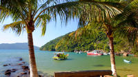 Excursión a playa solitaria y paseo por la selva tropical en Paraty Excursión a playa solitaria y paseo por la selva tropical en Paraty