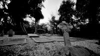 1.5-Hour Cemetery Ghost Hunt in Chattanooga