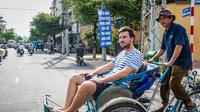 Half-Day Hidden Hanoi Small Group Tour